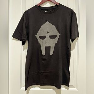Akomplice x MF DOOM Shirt - Black + Reflective Mask - Medium